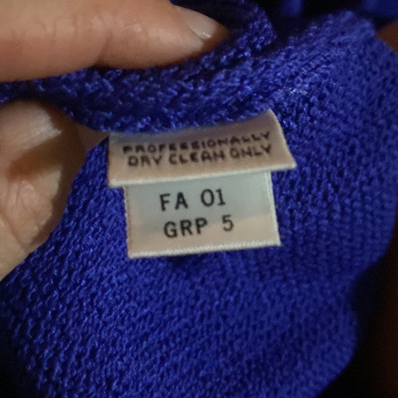 NWT St. John maxi skirt - Picture 6 of 10